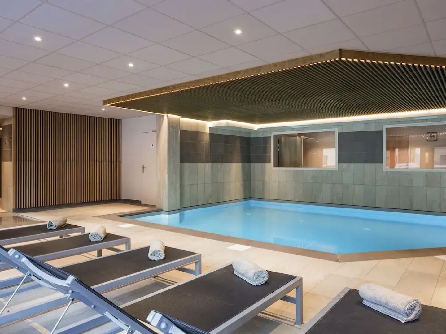 Elegant Apartment 300 m From the ski Lift in a Mountain Village