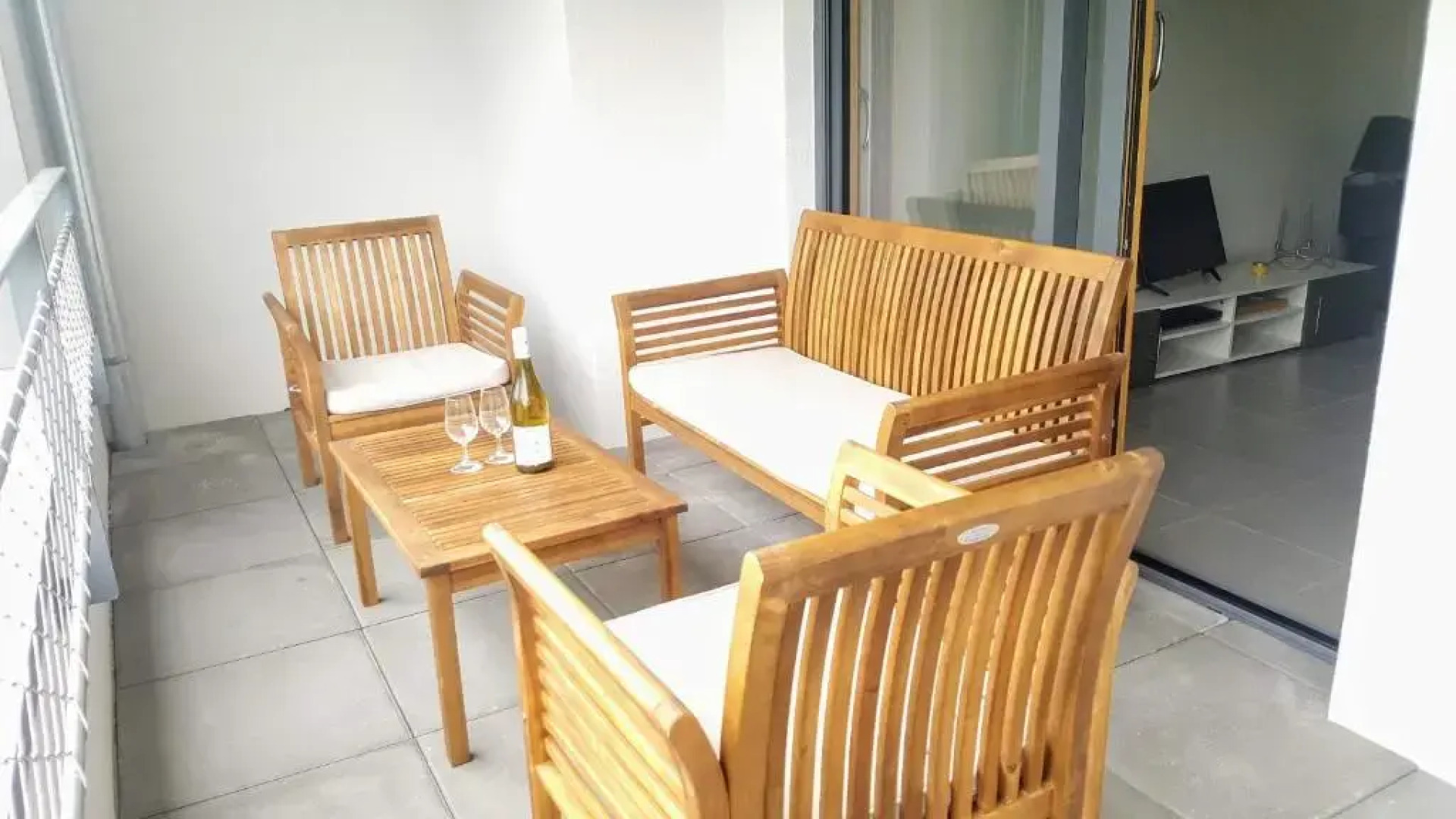 Les Picaillons - A 200m du lac