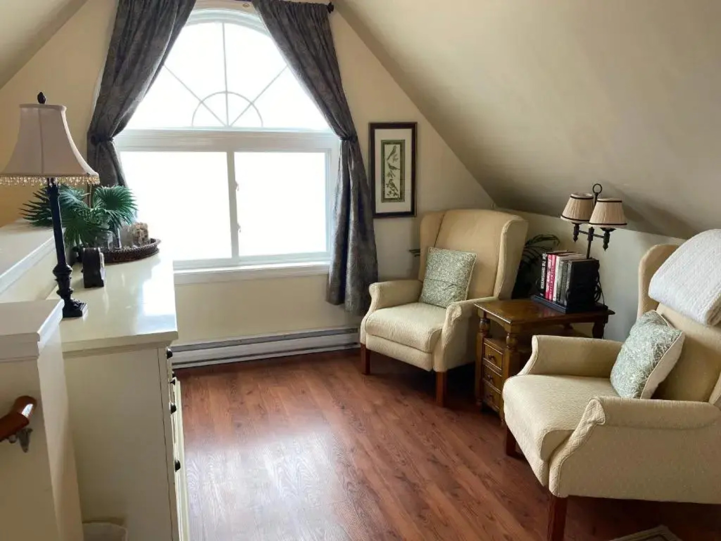 Perkins Cove Oceanfront Cottage