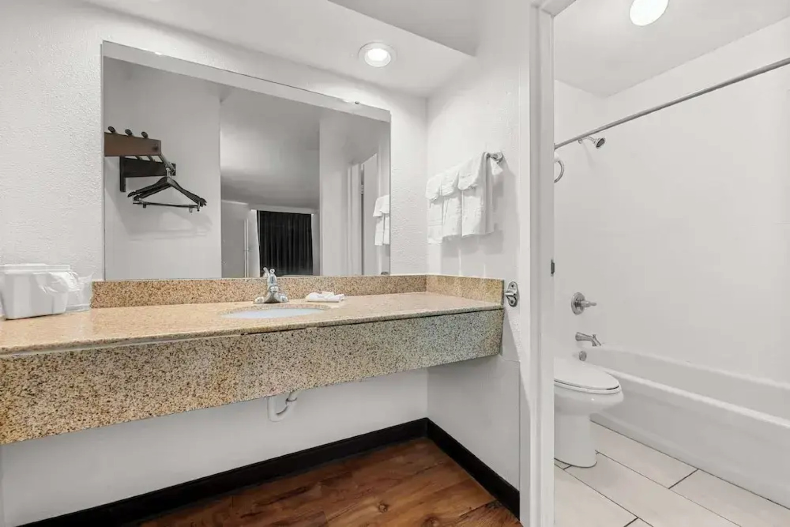 Motel 6 Hamilton, AL