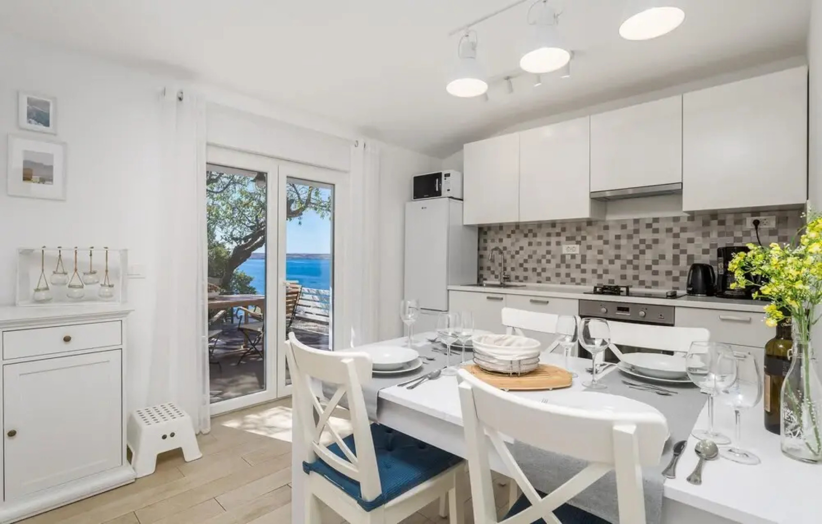 Beautiful Home in Lukovo Sugarje With Wifi and 2 Bedrooms