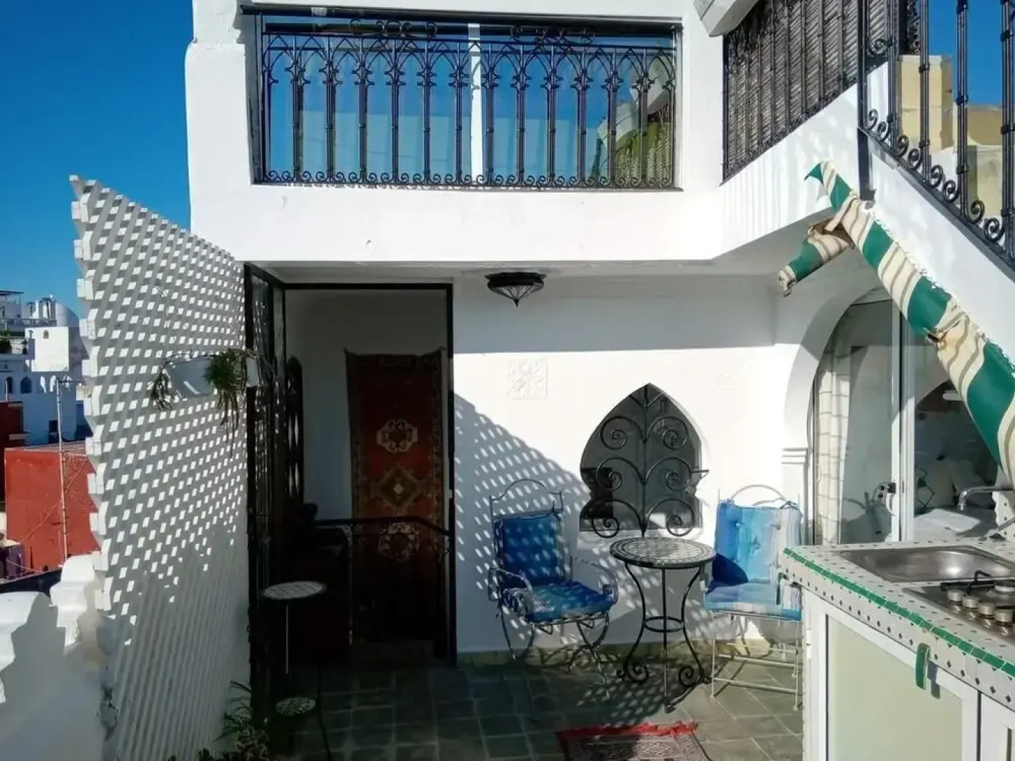 Dar Tin Jaa