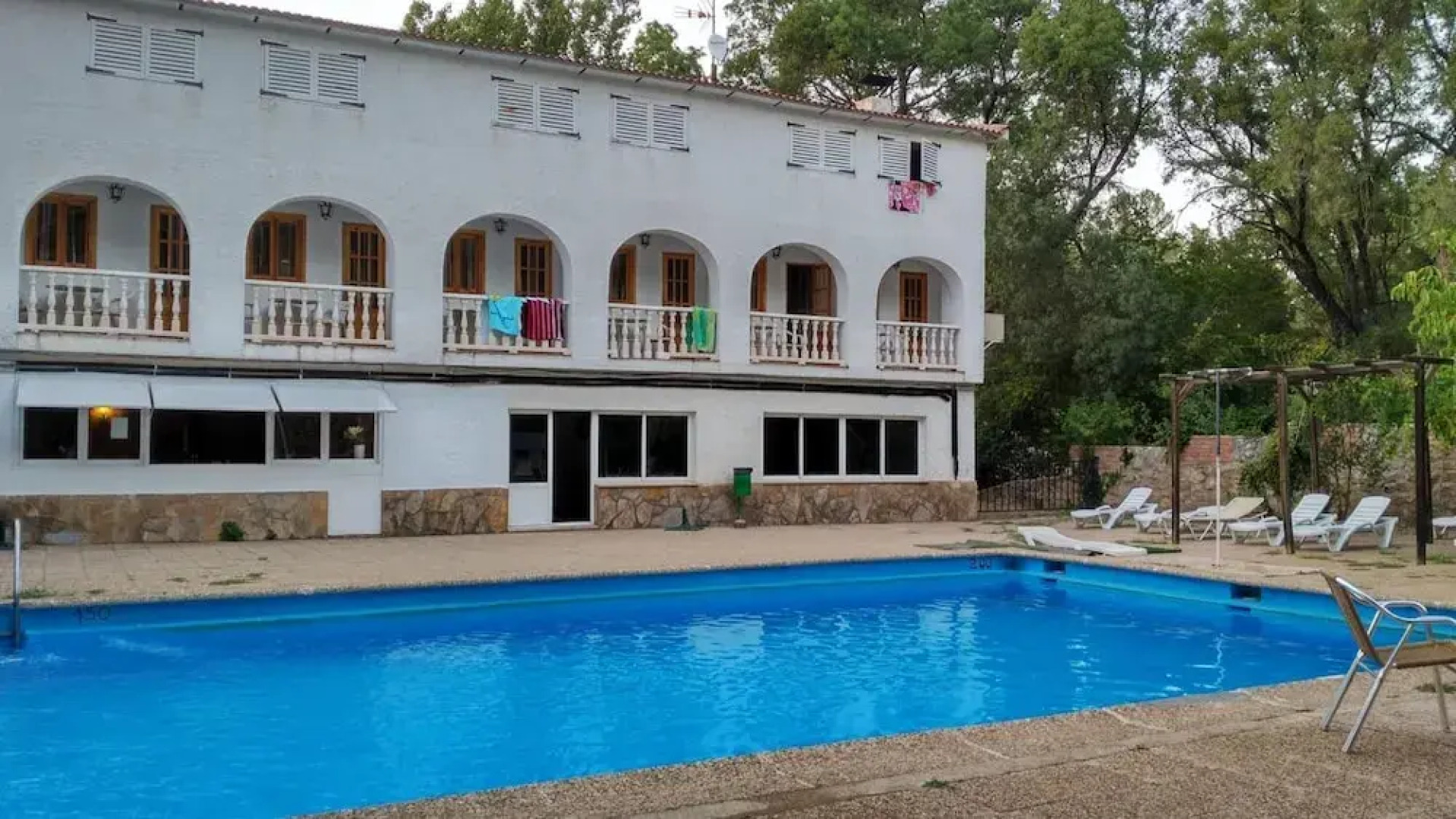 Pensión Arroyo de La Teja