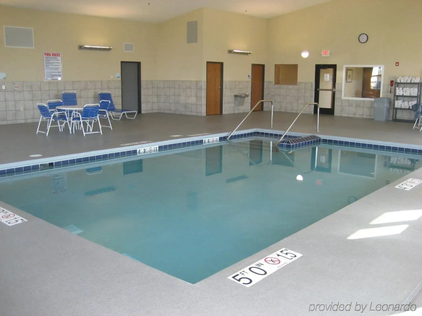 Holiday Inn Express & Suites Antigo by IHG