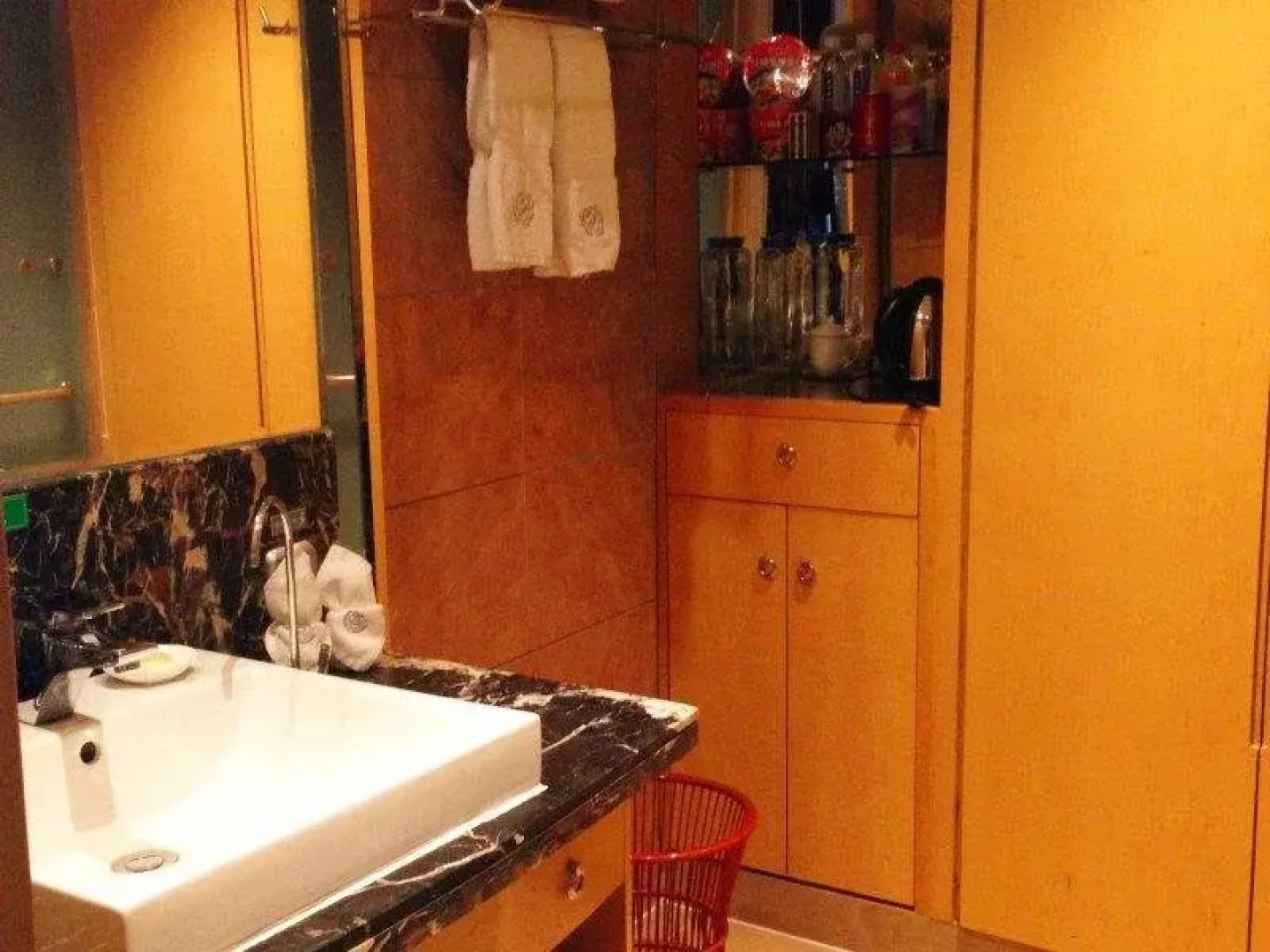 Century Haoting Hotel