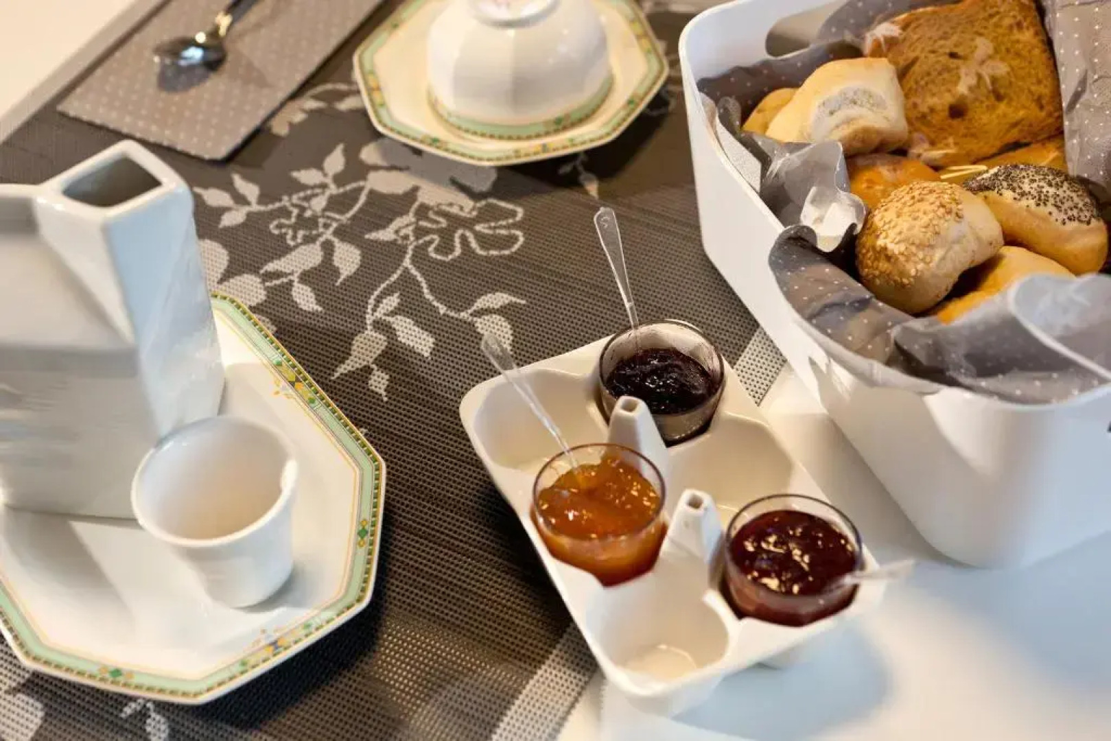 GIO'EL Happiness Guest House