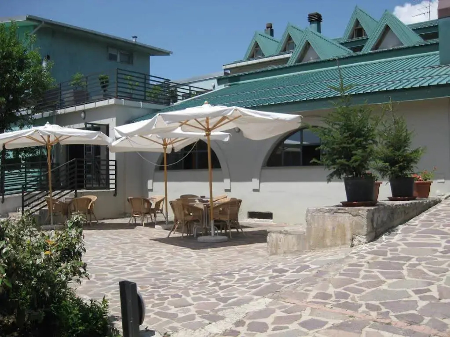 San Lorenzo Si Alberga