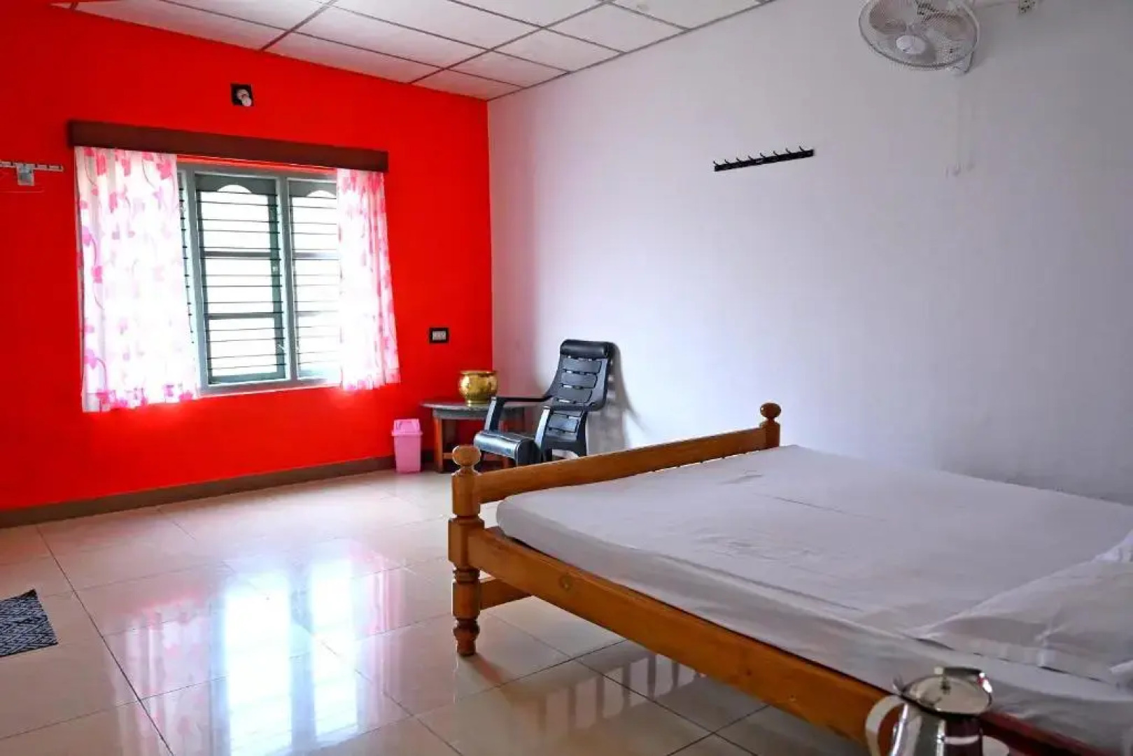 Giridarshini Homestay - Pool, Falls, Home Food & Estate