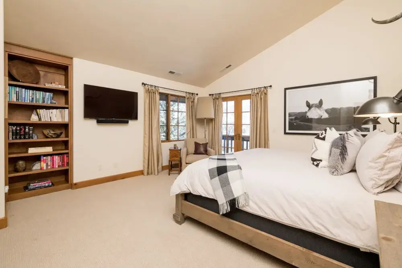 Crown Ranch 4
