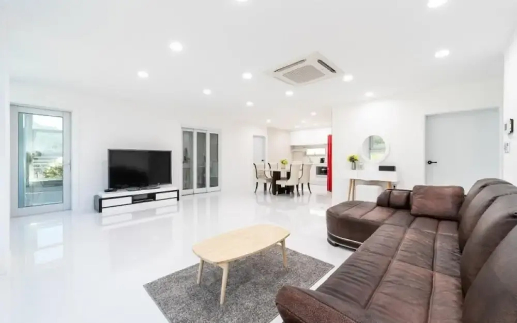 Danyang Le Blanc Pension