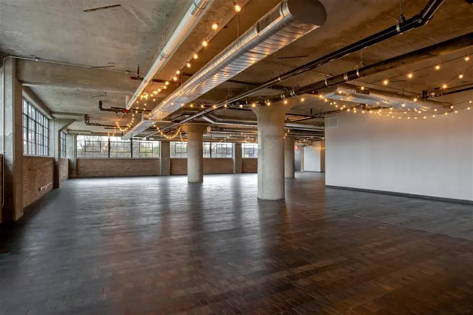 Embassy Suites by Hilton Rockford Riverfront