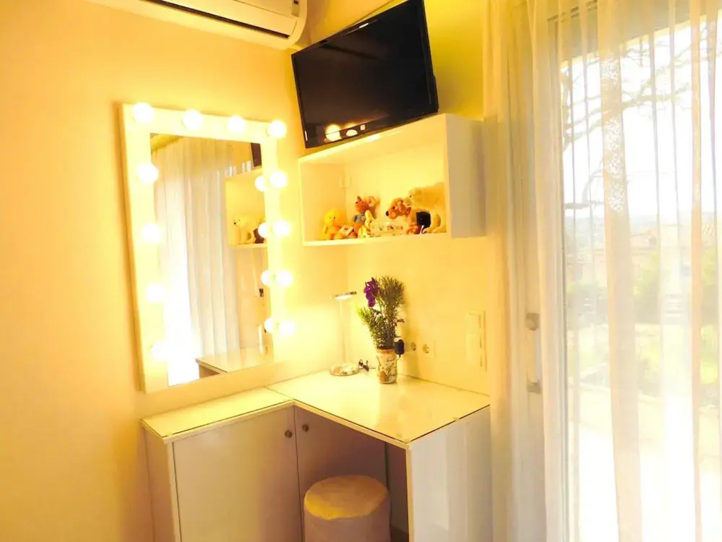 House With 2 Bedrooms in Corfu, With Wonderful Lake View, Enclosed Gar