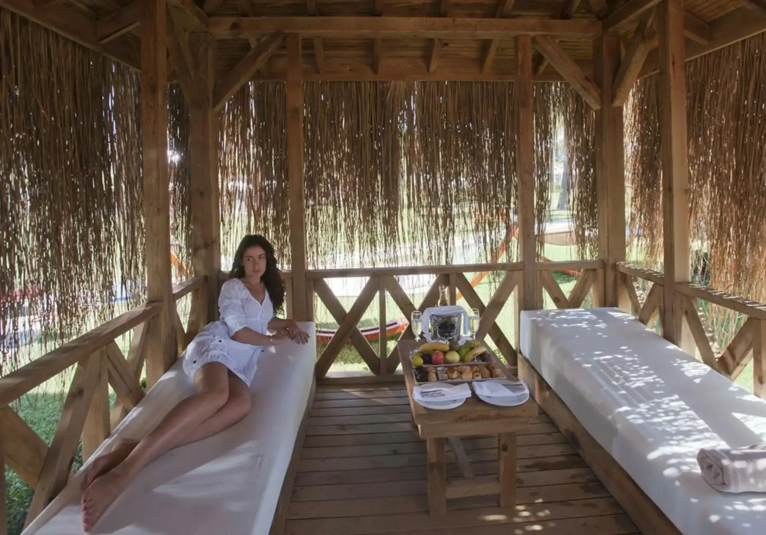 Crystal Tat Beach Pearl Collection