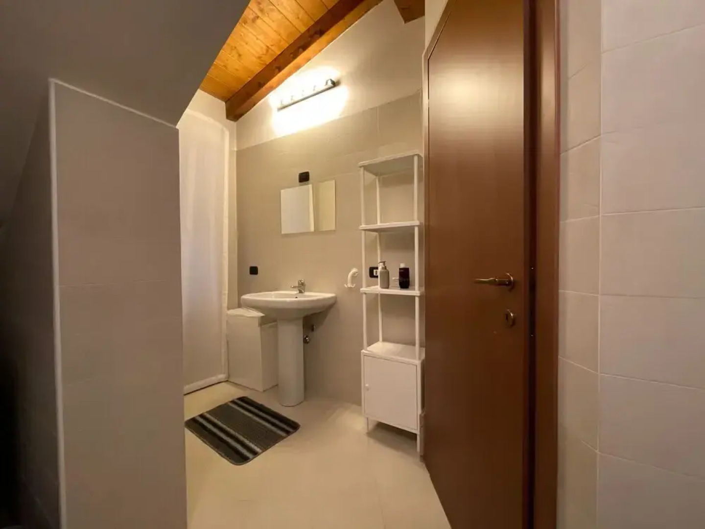 Modern Apartment, Private Garden, 25km From Milan