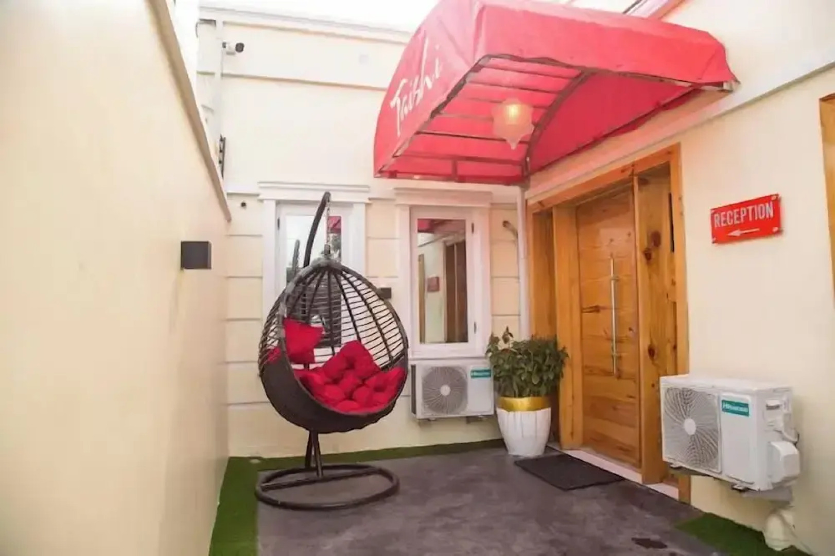 Republican City Apartment