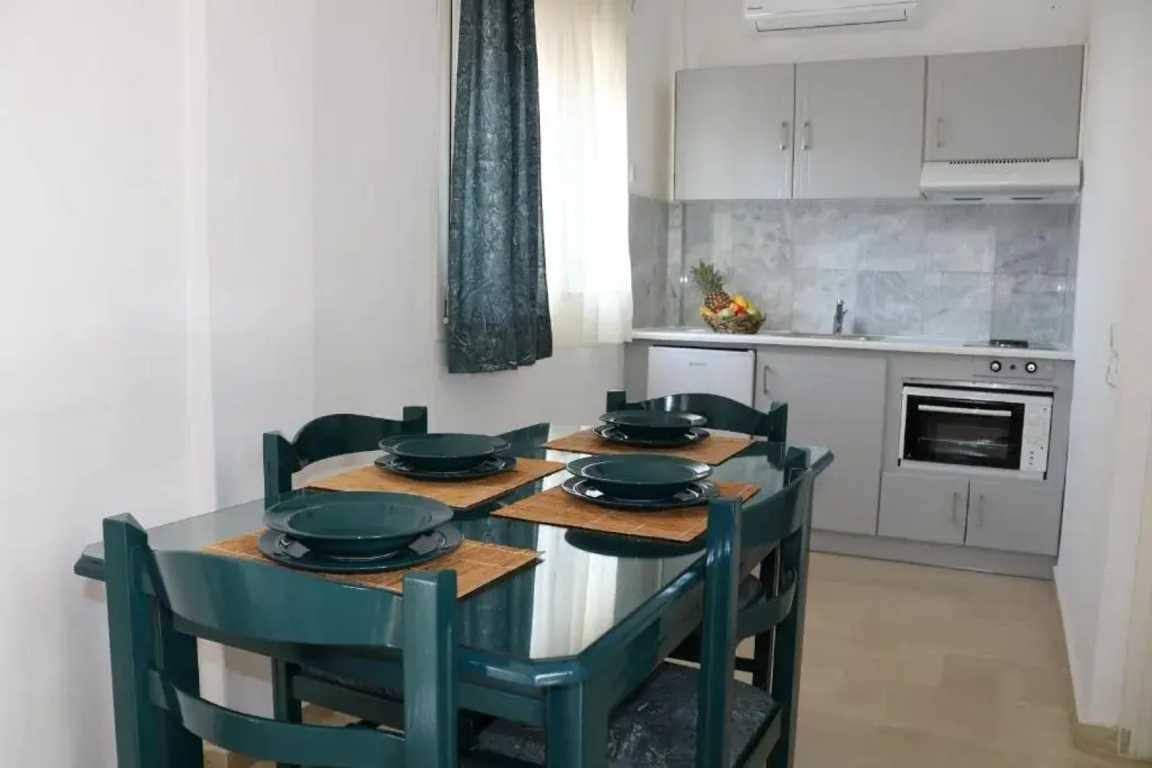 Mitika Hotel Apartments