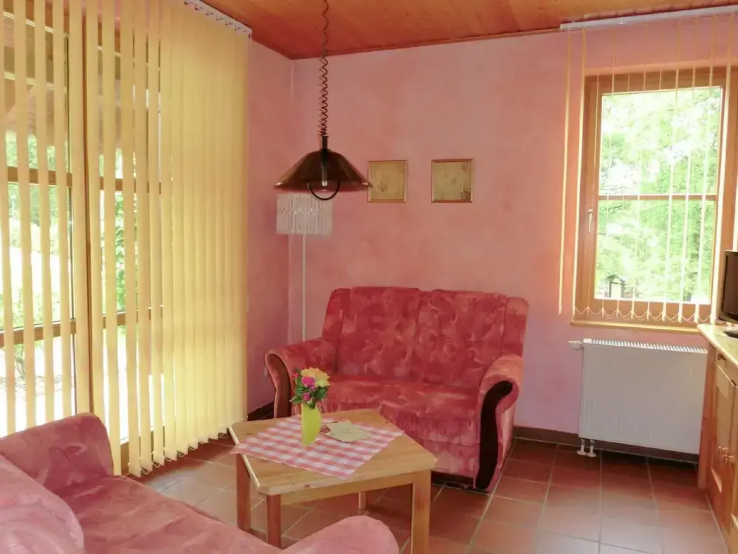 Beautiful Holiday Home With Terrace