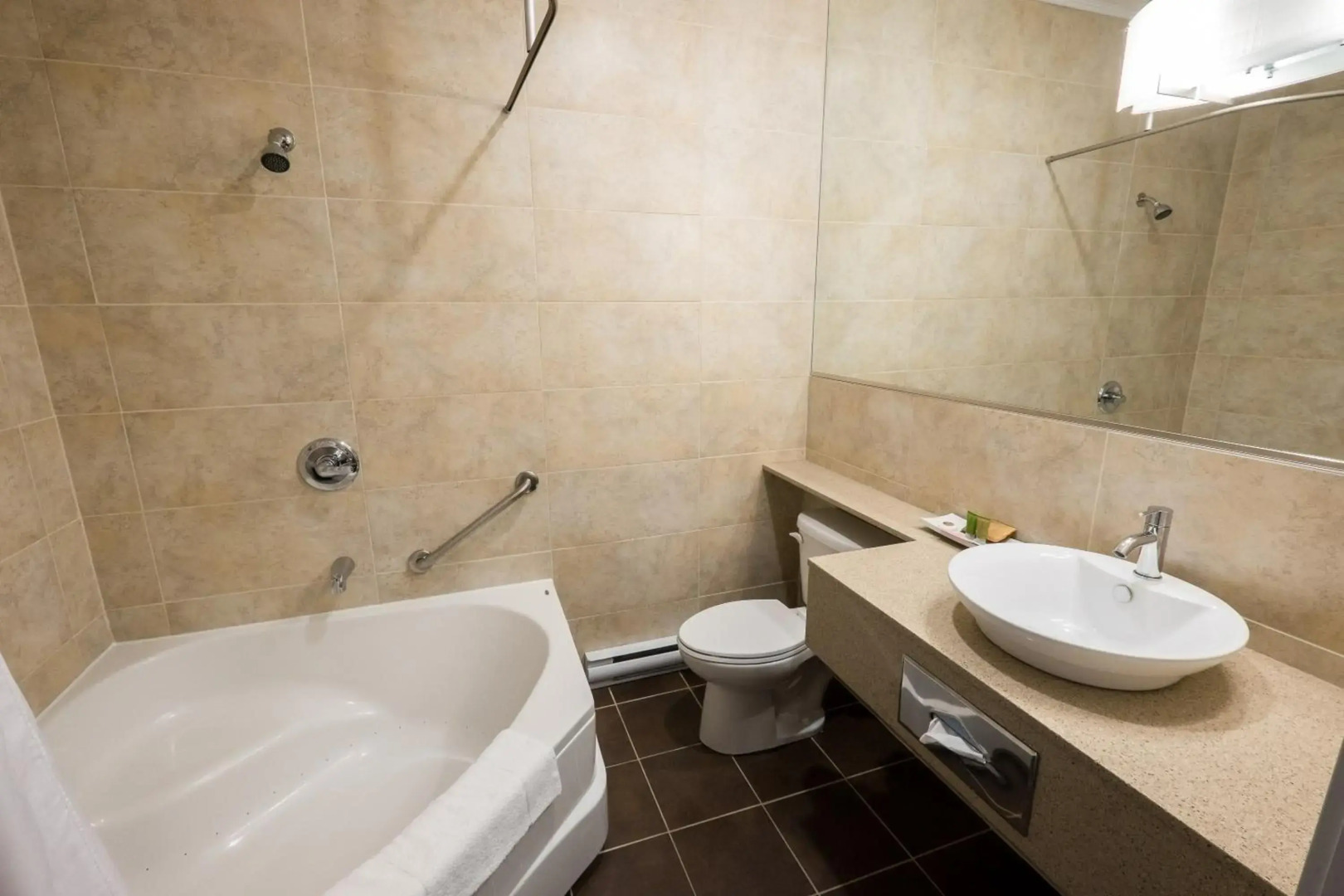 Hotel et Pavillons Le Petit Manoir du Casino