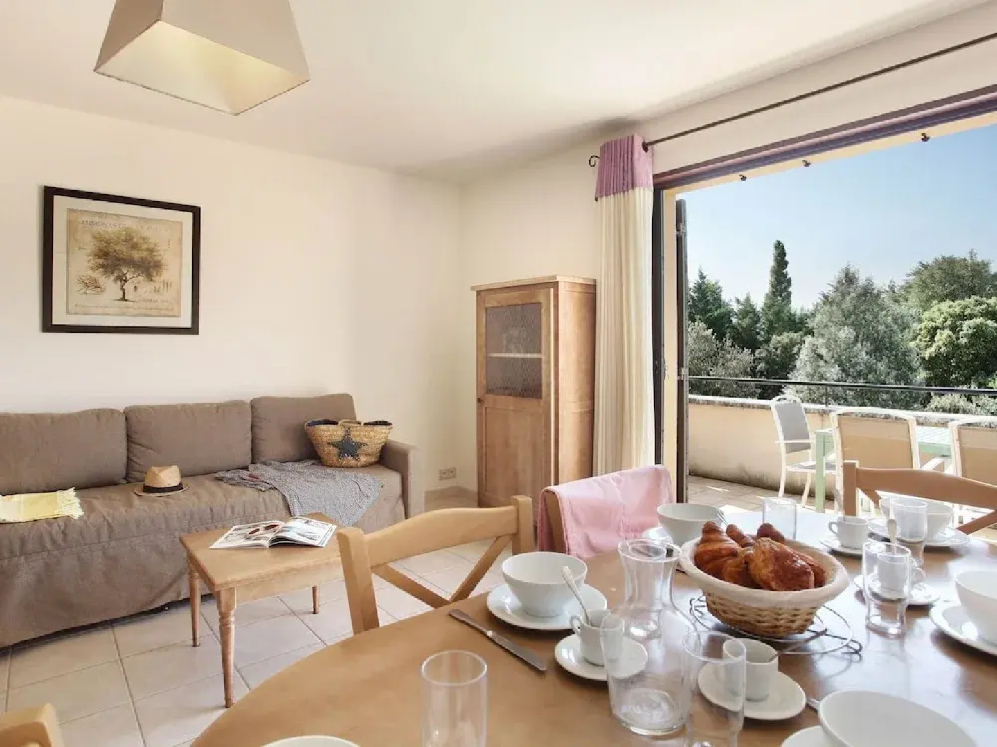 Comfortable Apartment With air Conditioning in the Luberon