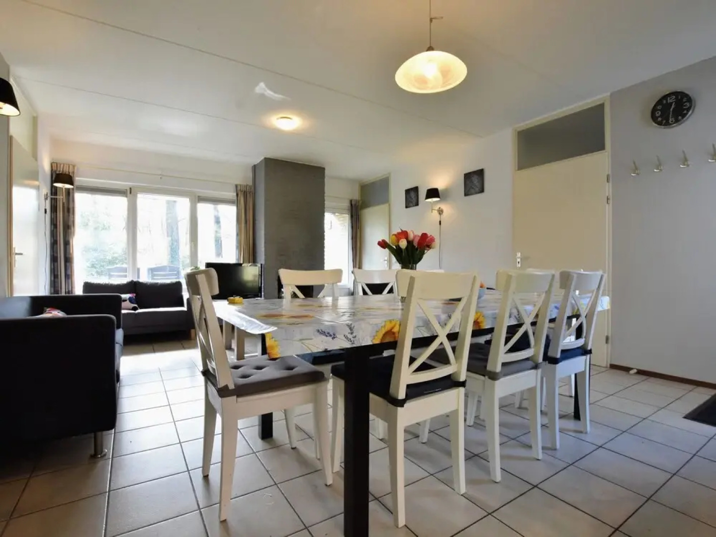 Appealing Holiday Home in Guelders near Forest