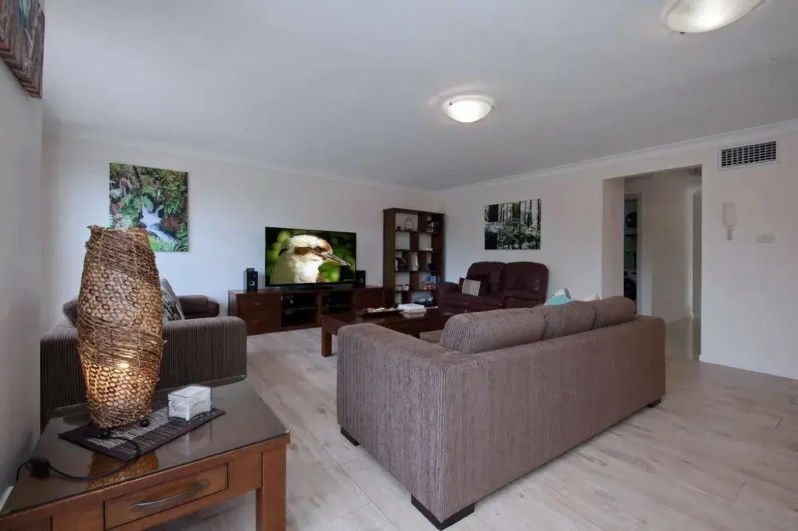 Lagoons Estate, 22 Coventry Place