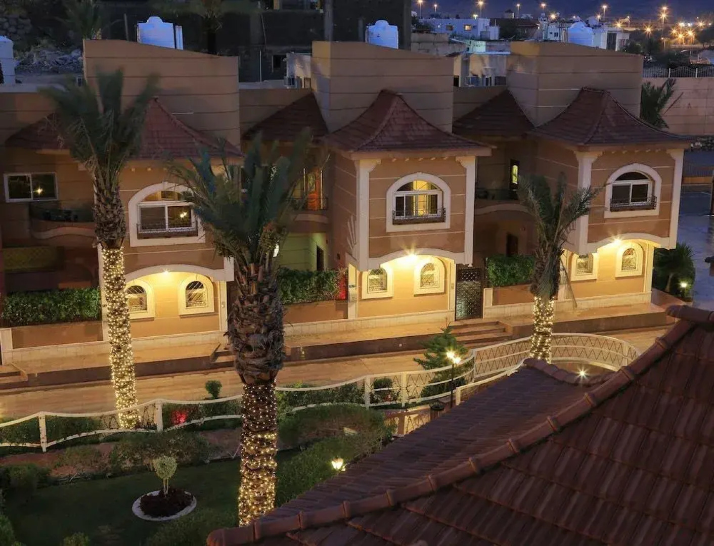 Meral Oasis Resort For Hotel Villas
