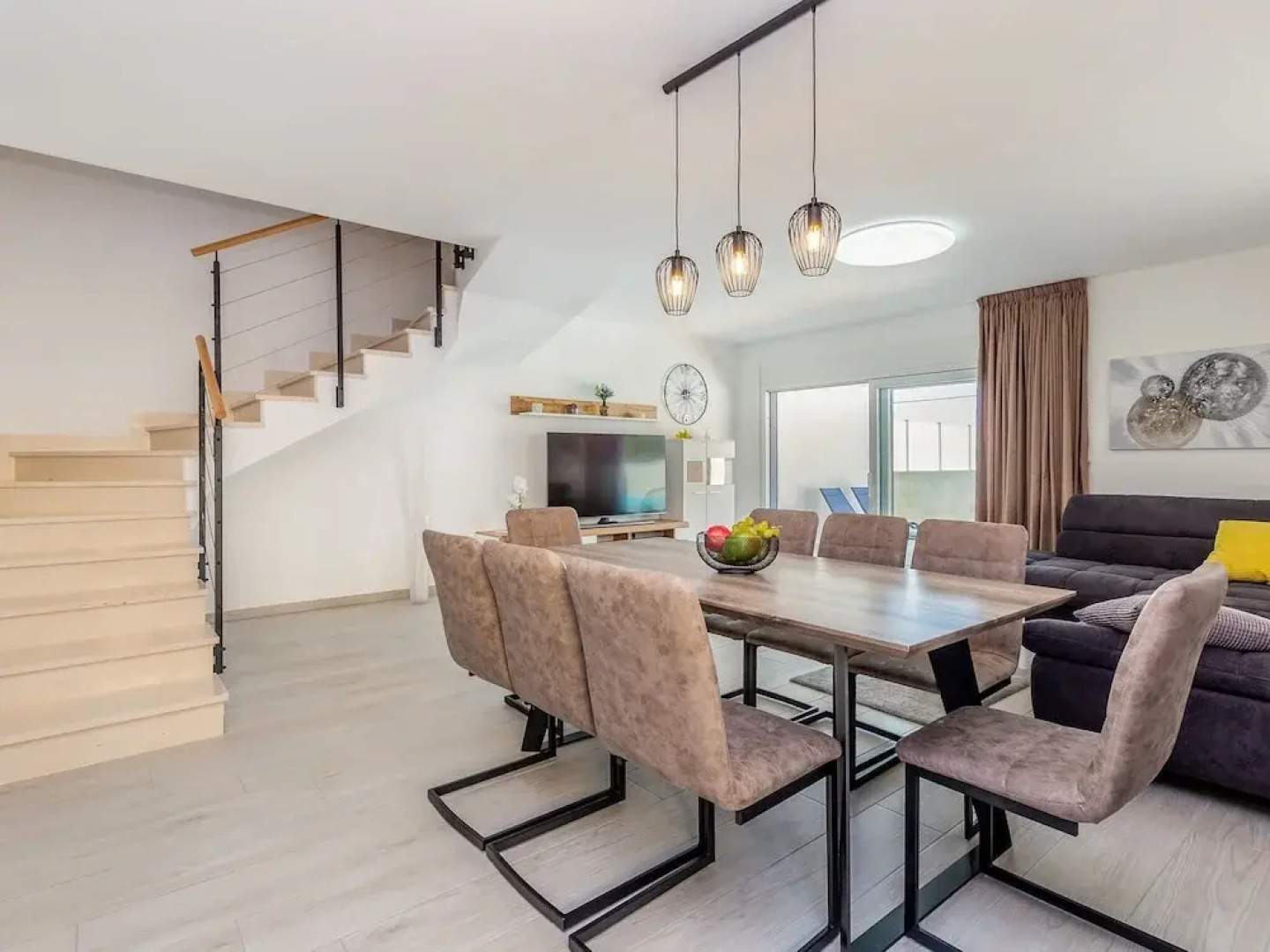 Scenic Villa in Linardi?i With Private Swimming Pool