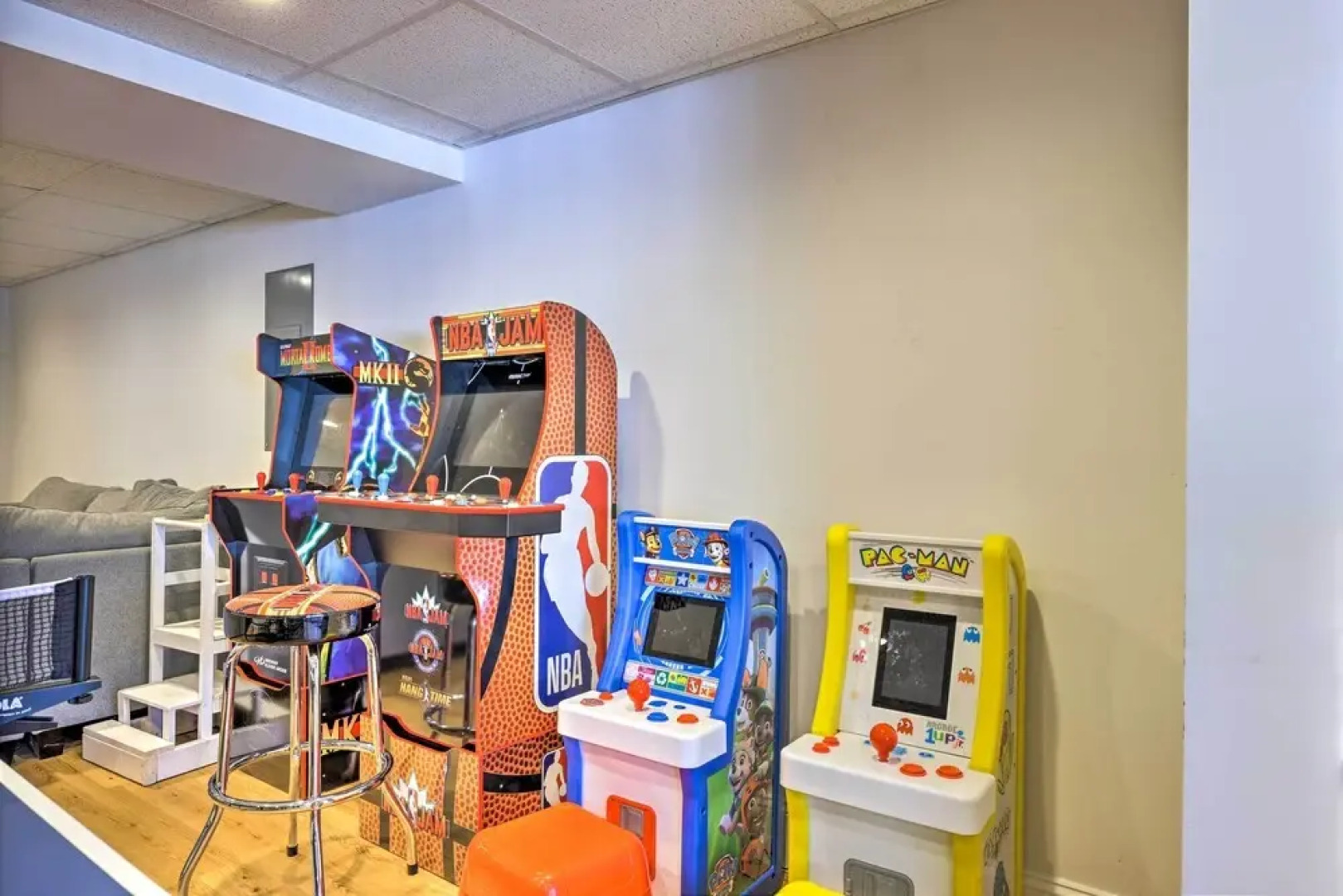 Pocono Pines Family Home w/ Private Hot Tub!