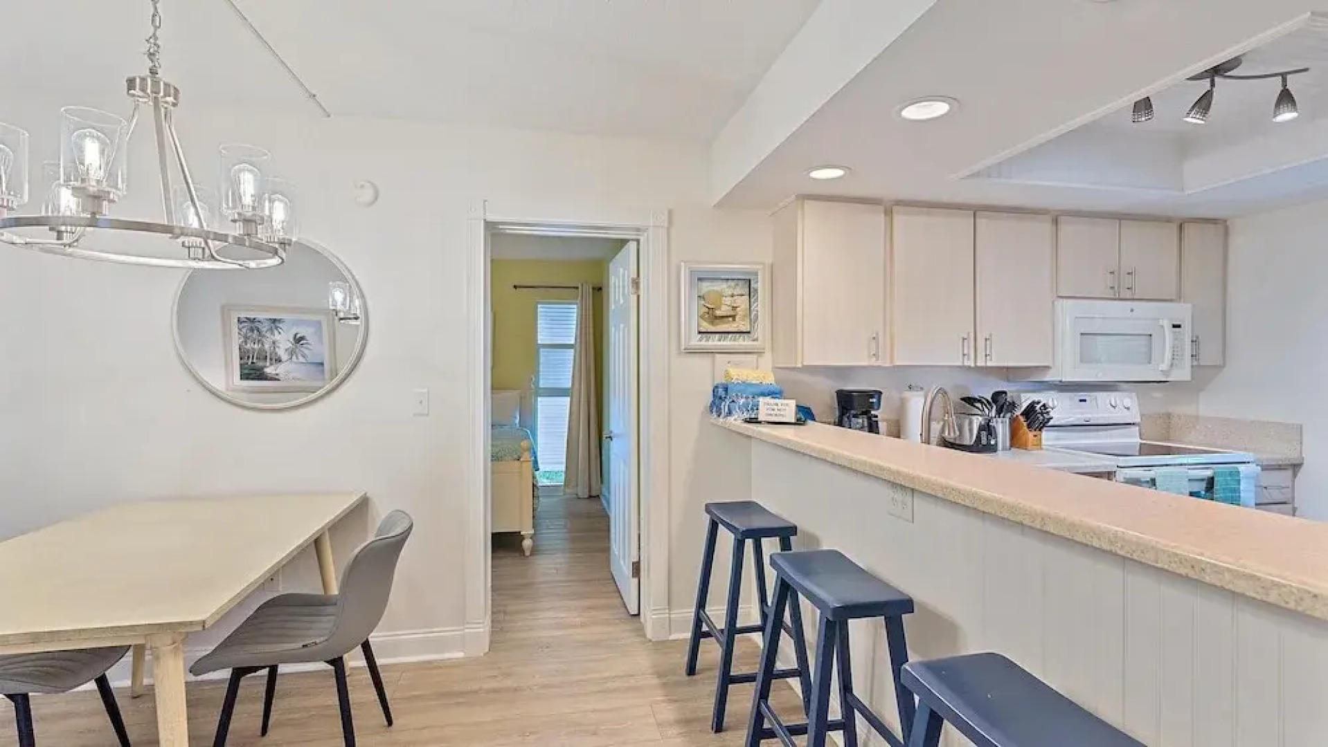 Pura Vida Two 2 Bedroom Condo by RedAwning