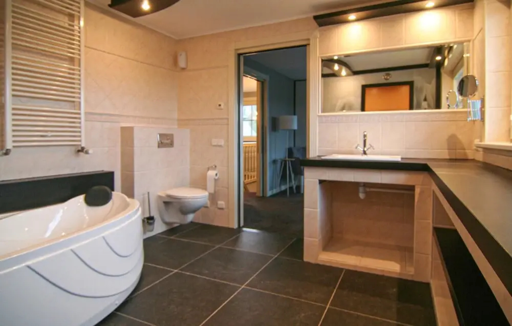 Amazing Home in Zeewolde With 4 Bedrooms, Wifi and Outdoor Swimming Pool