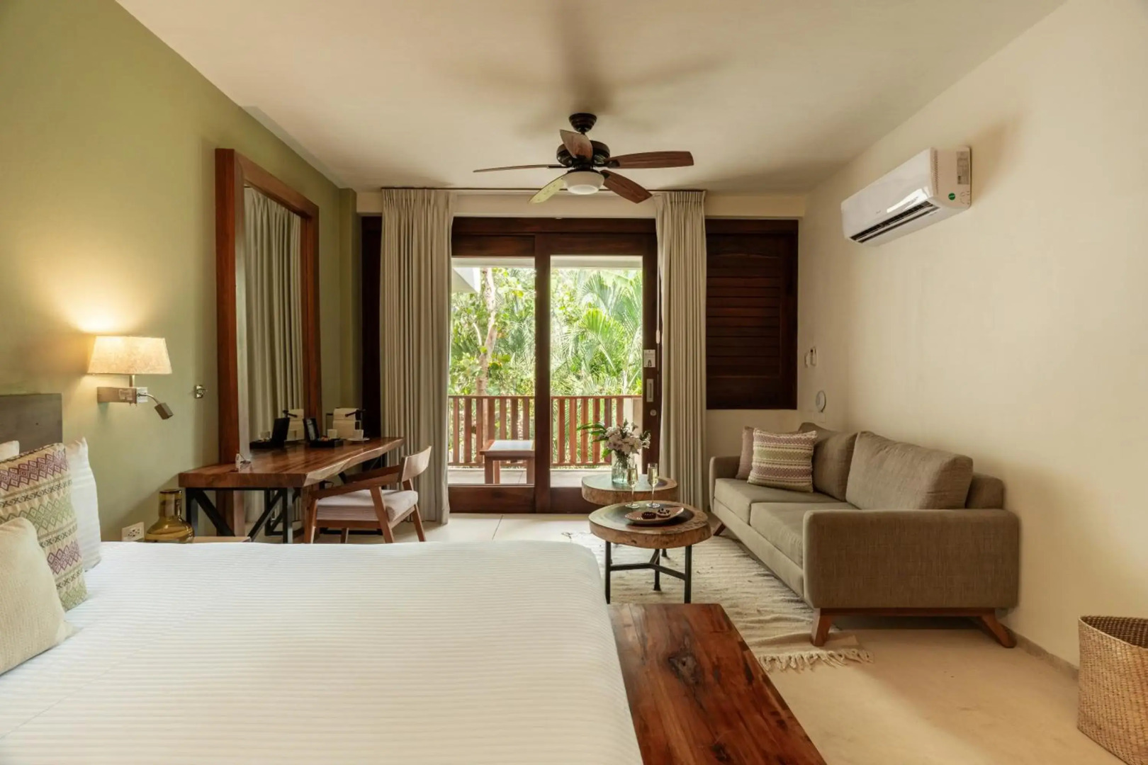 Hotel Villas Caracol