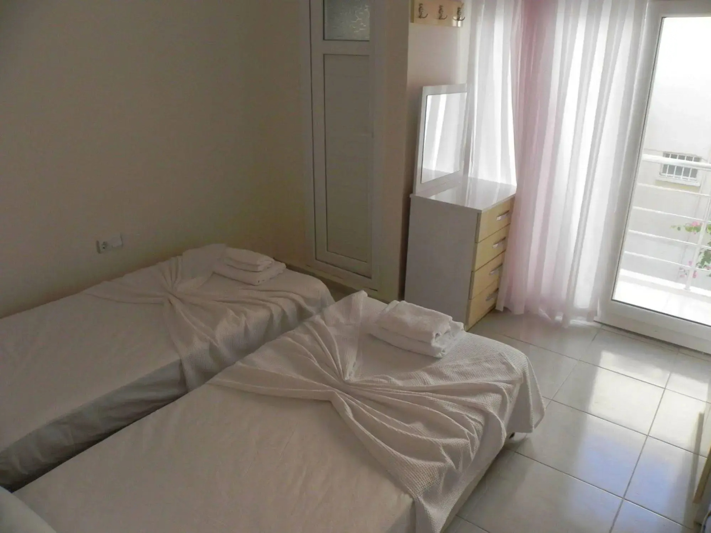 Evin Otel