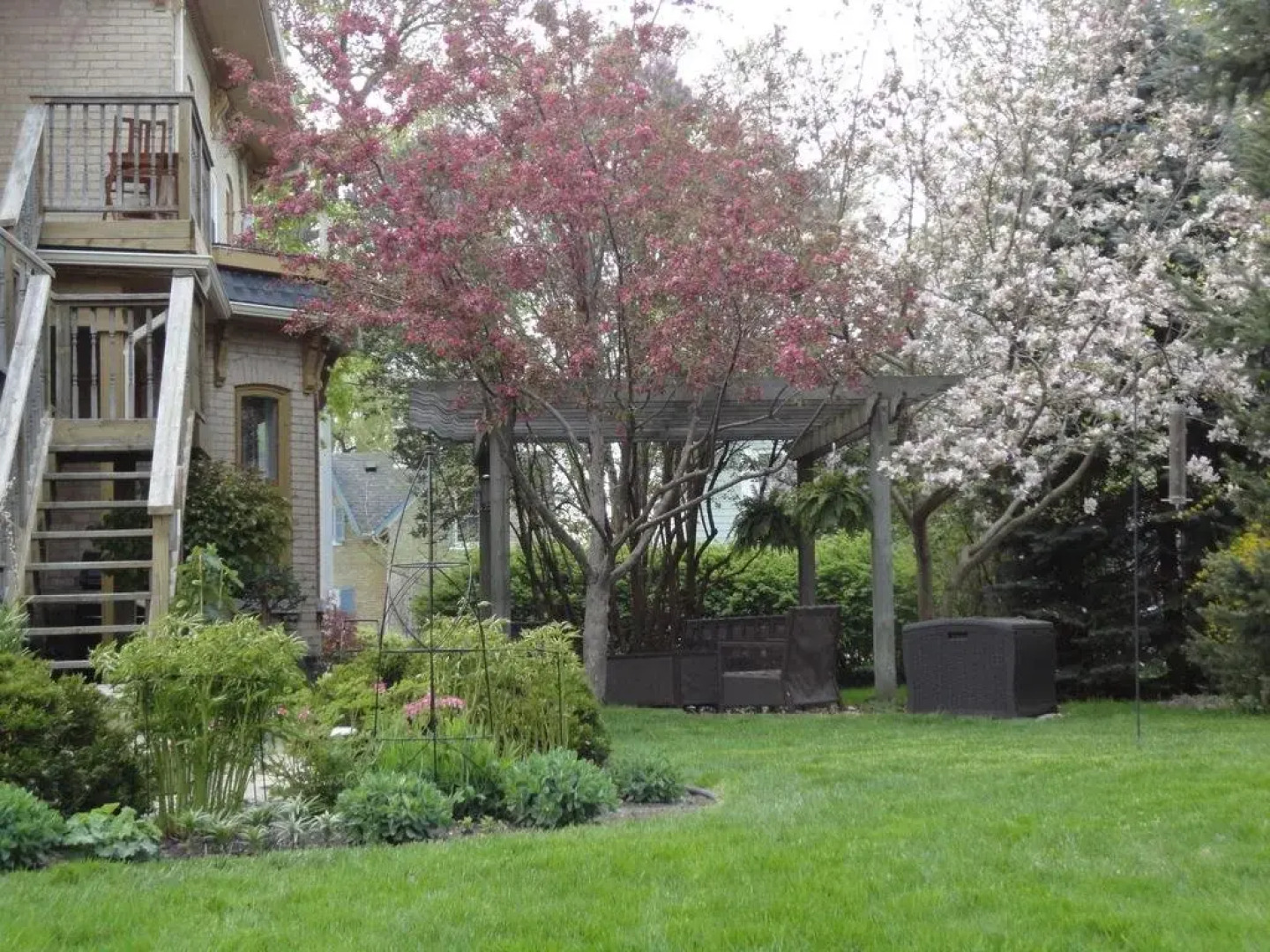 Buckingham House Bed & Breakfast