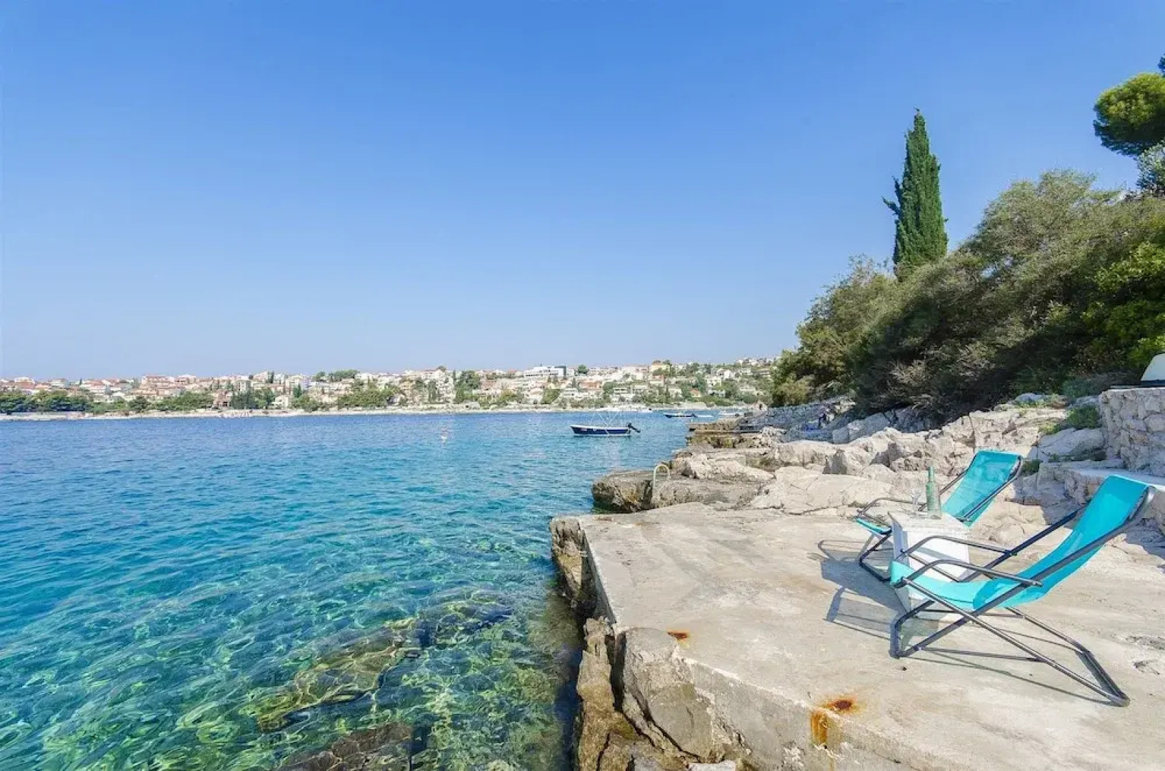 Seafront House Mavarcica