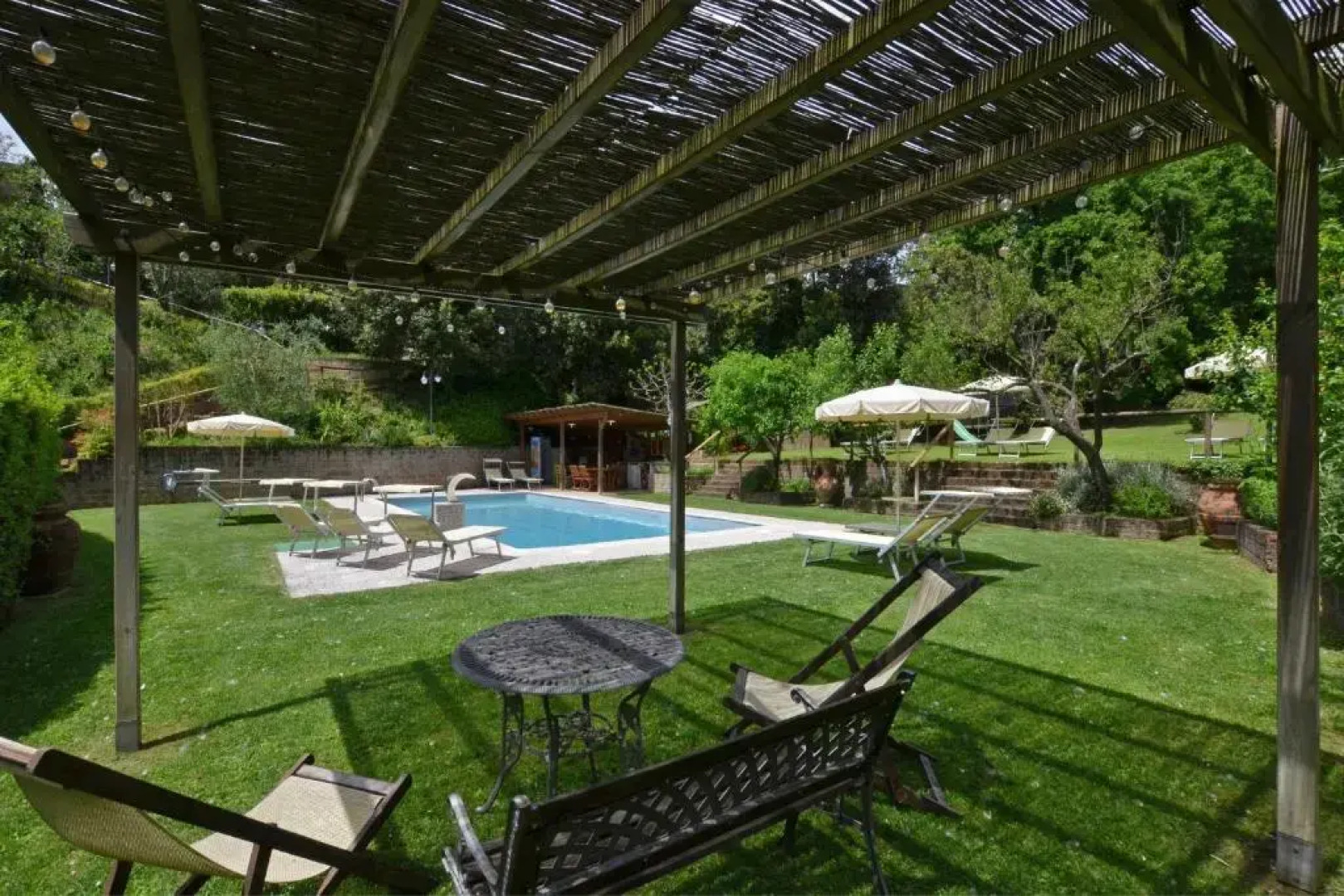 Antinoro Apartments Happy Rentals