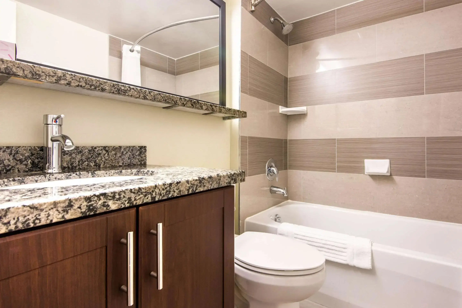 Comfort Inn Airport West