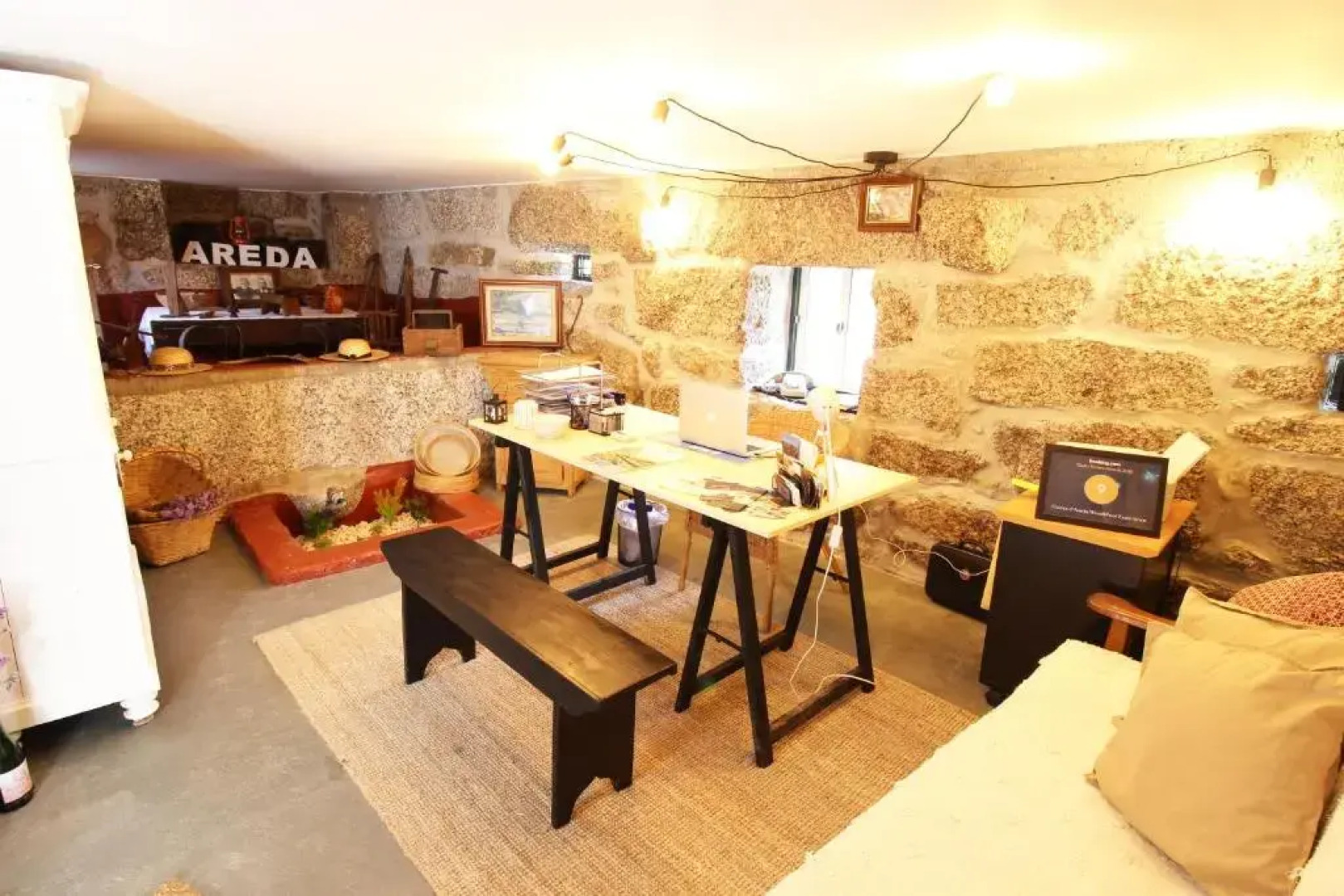 Quinta d'Areda Wine&Pool Experience