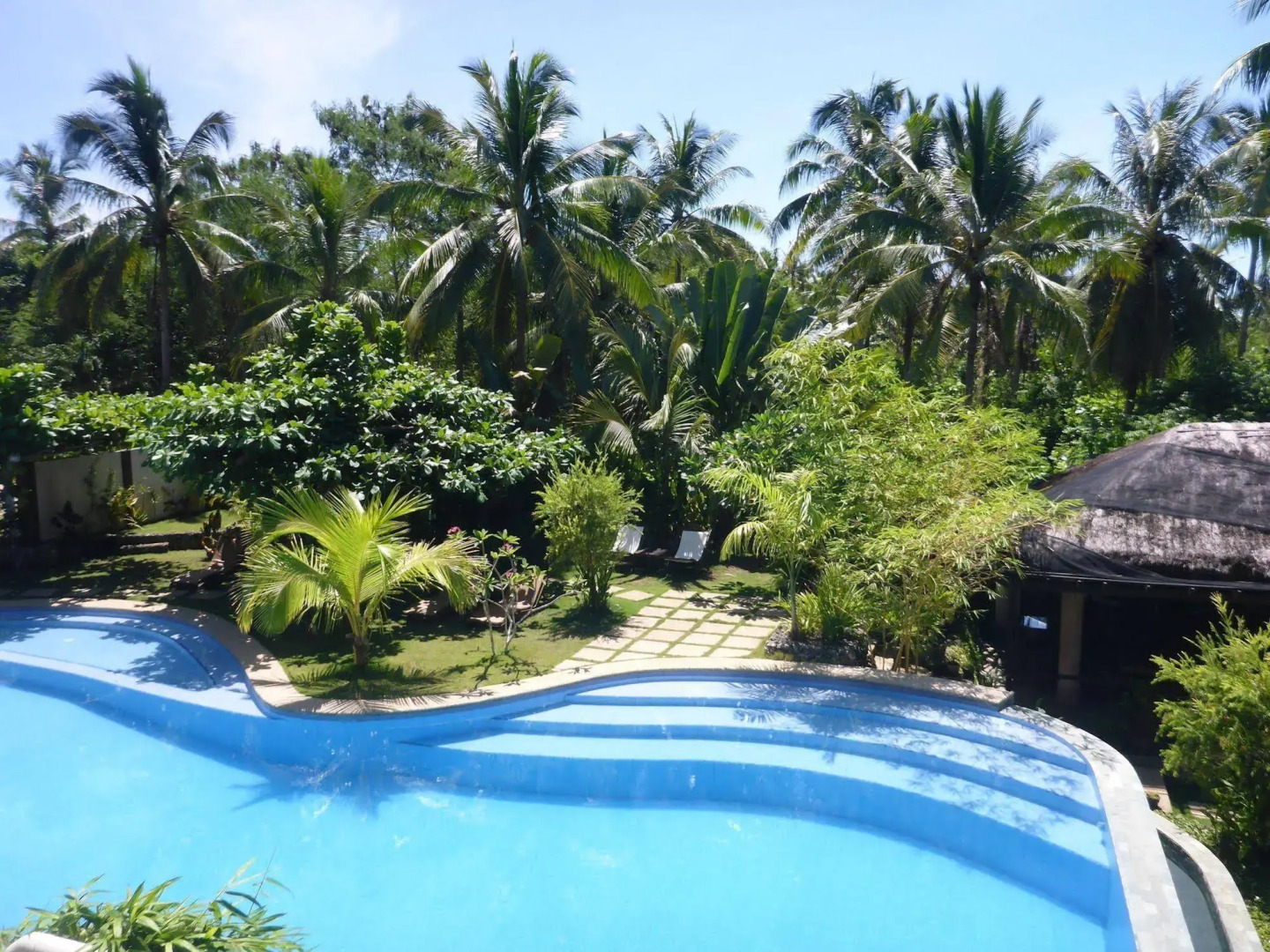 Island View Beachfront Resort