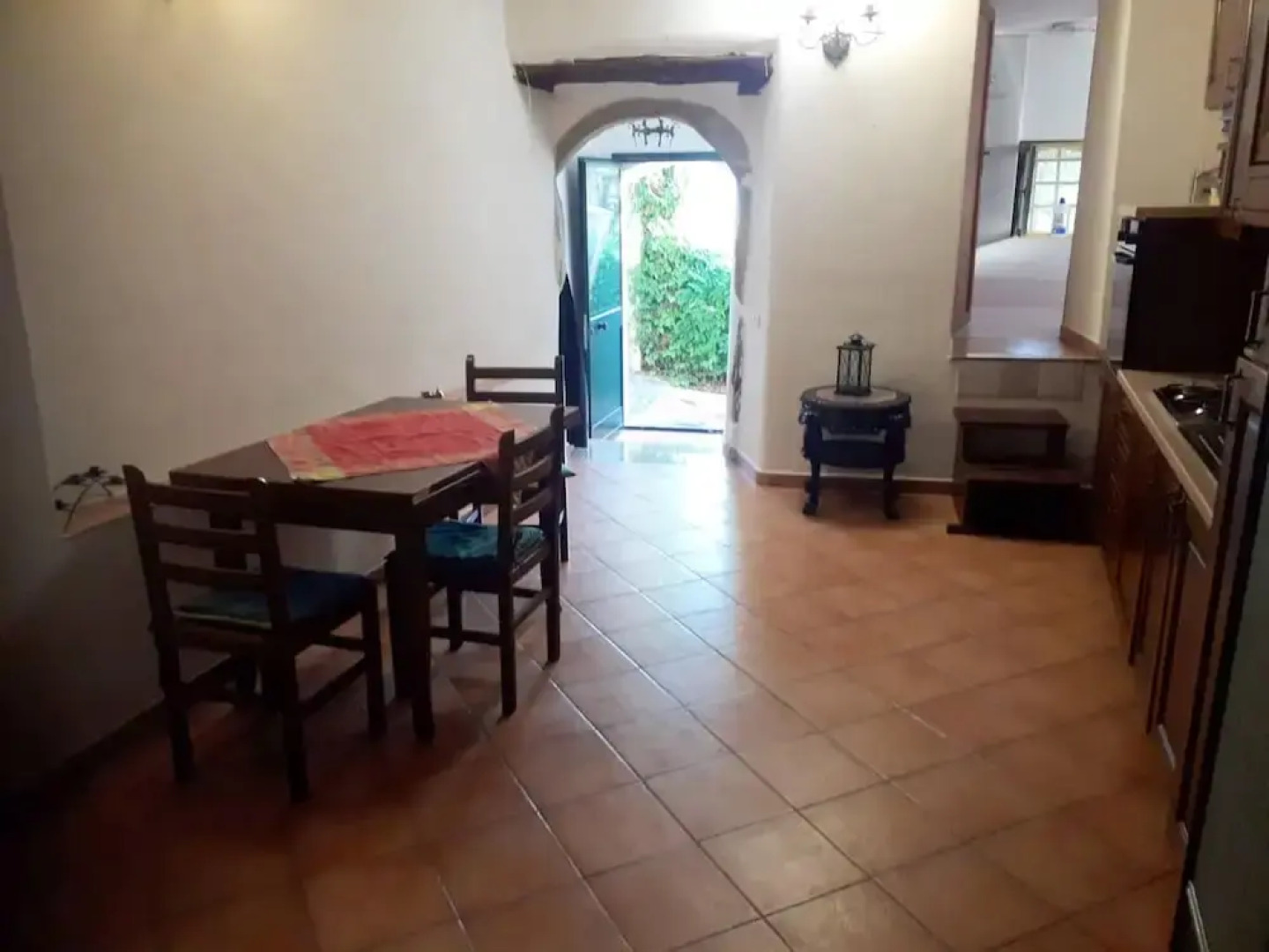 Apartment with One Bedroom in Gaggi, with Furnished Terrace - 11 Km From the Beach