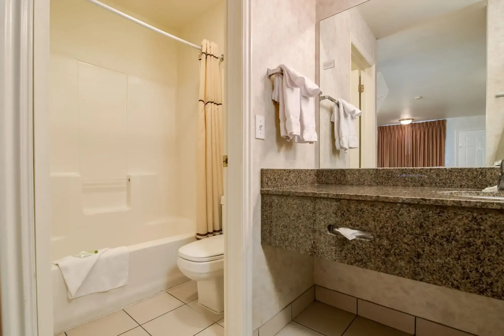 St. George Inn & Suites