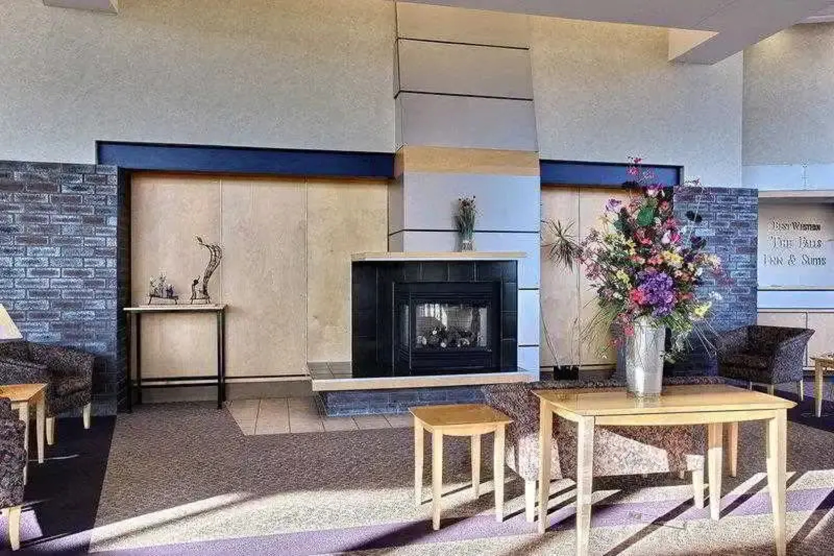 Country Inn & Suites By Carlson, Fergus Falls, Mn