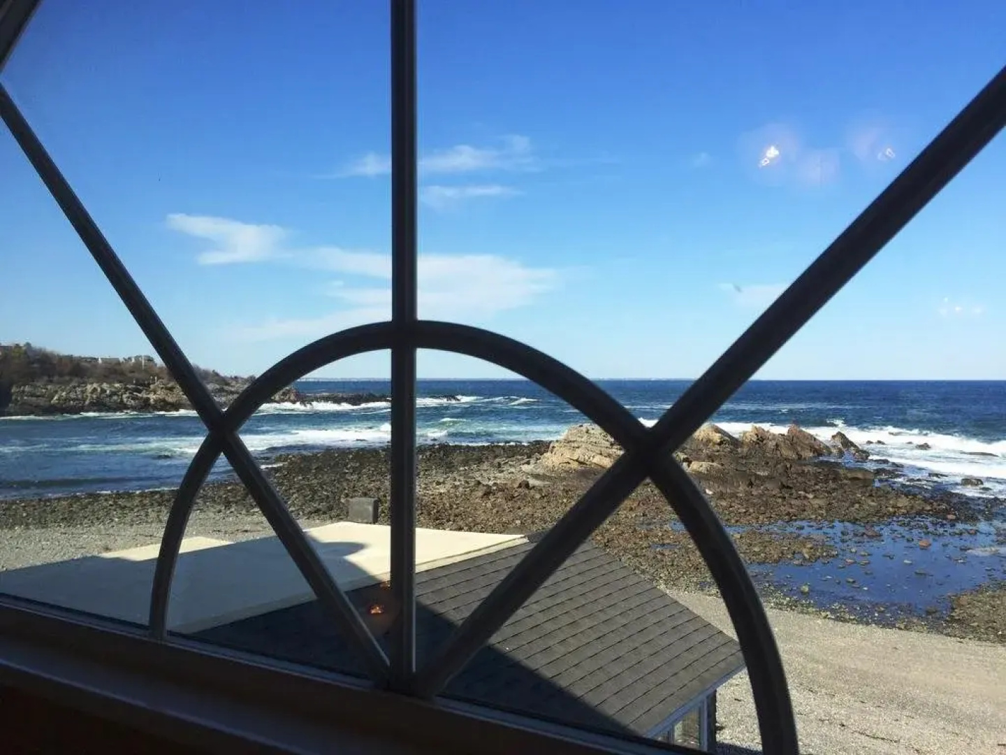 Perkins Cove Oceanfront Cottage