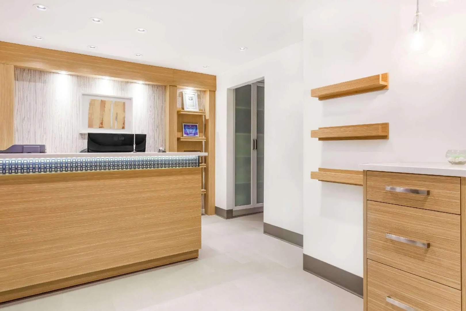 Knights Inn - Merritt, BC