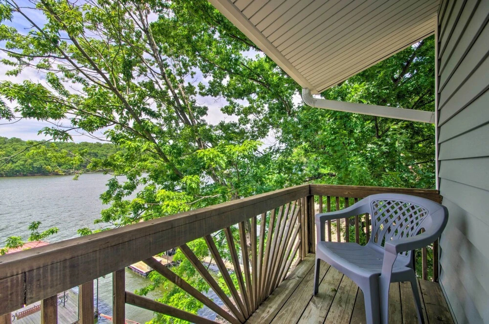 Lakefront Rocky Mount Retreat w/ Swim Dock!