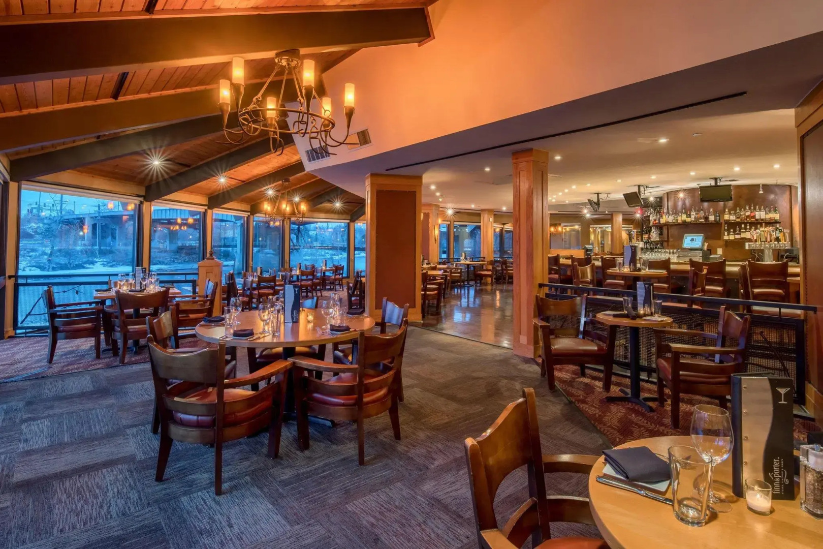 DoubleTree by Hilton Hotel Missoula - Edgewater