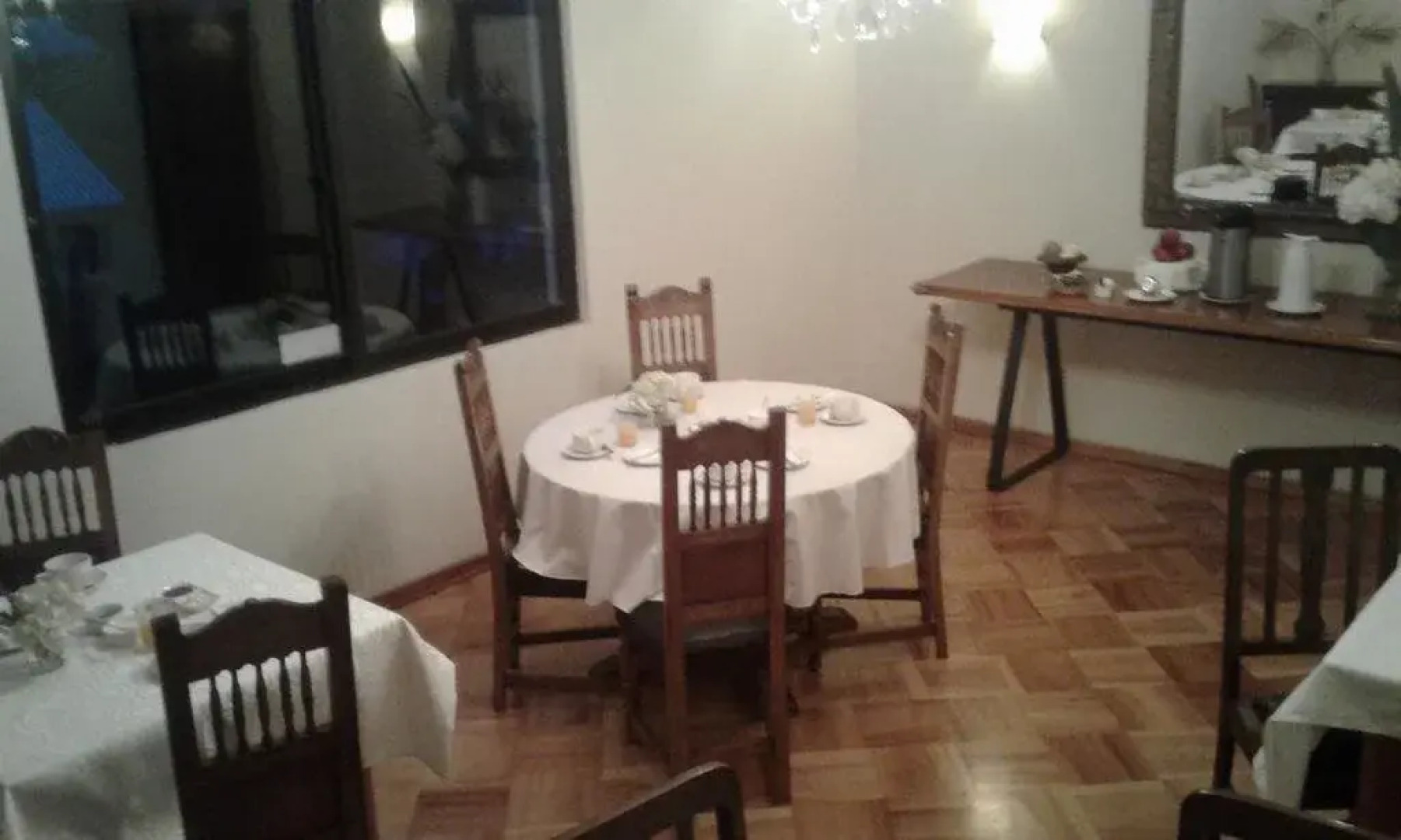 Hostal Alto Riviere