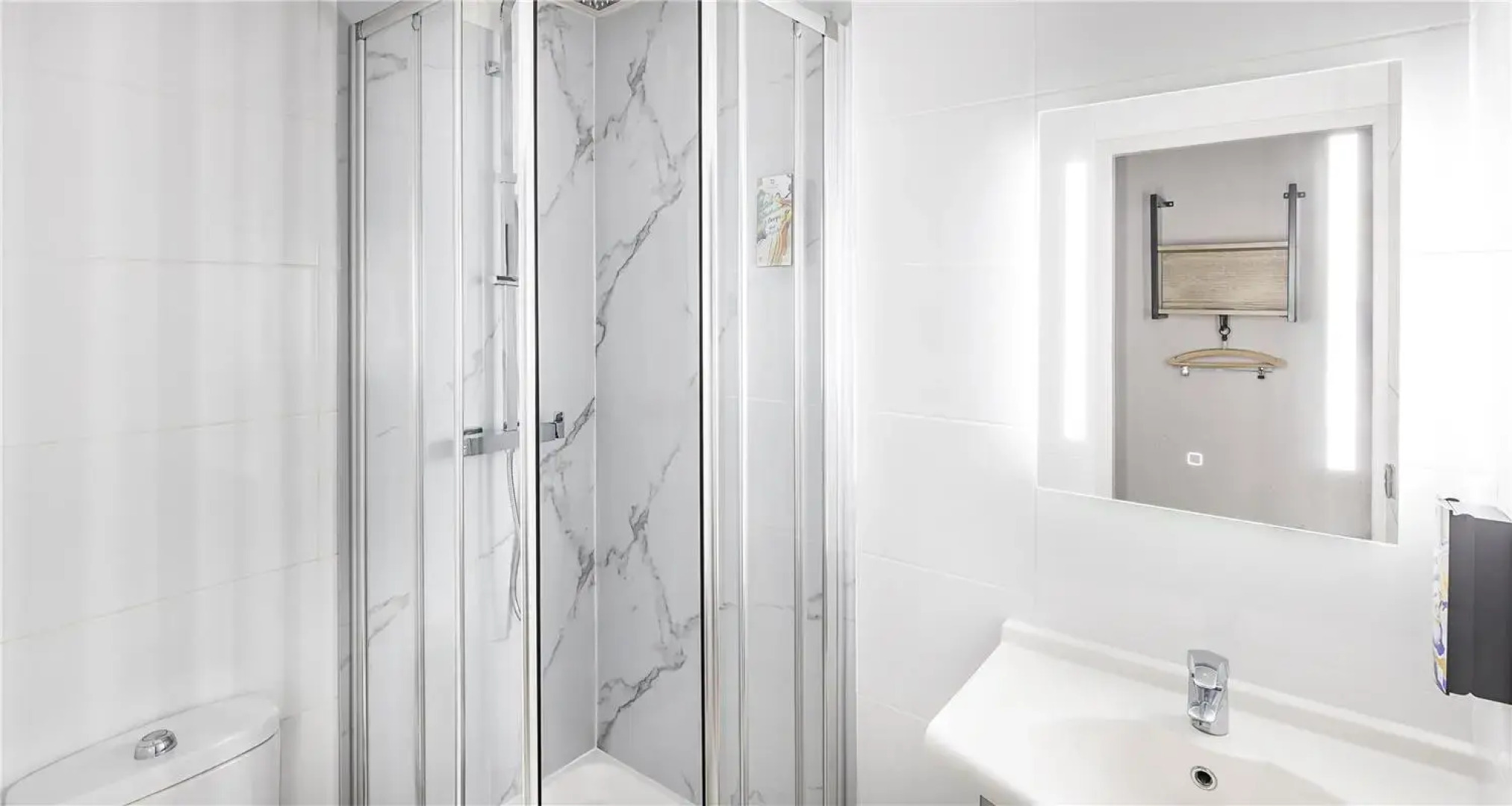 Sure Hotel by Best Western Nimes Est