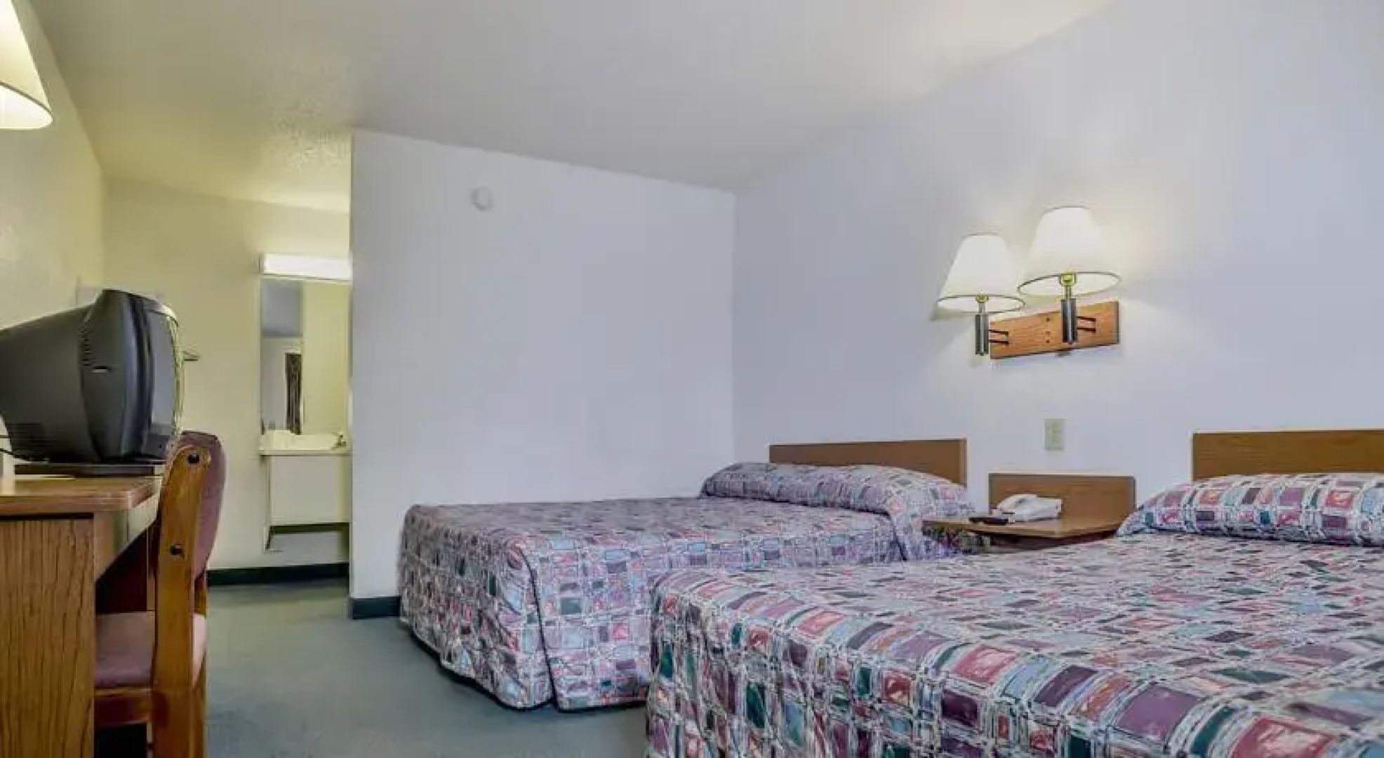 Motel 6 Topeka West
