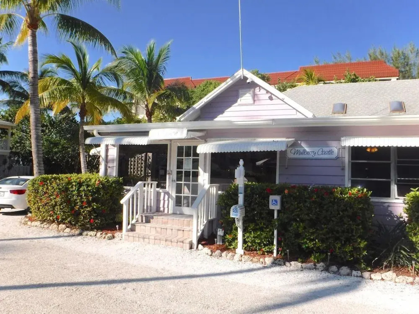 Waterside Inn on the Beach