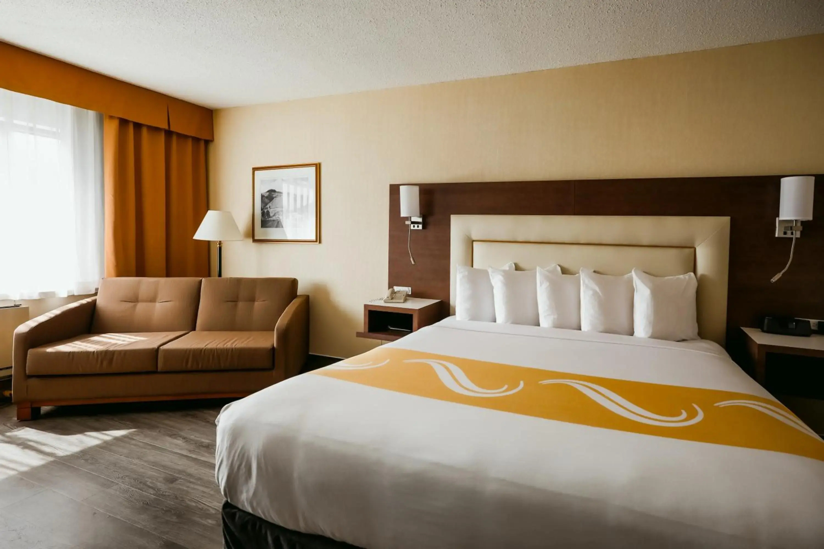 Quality Inn & Suites Gatineau